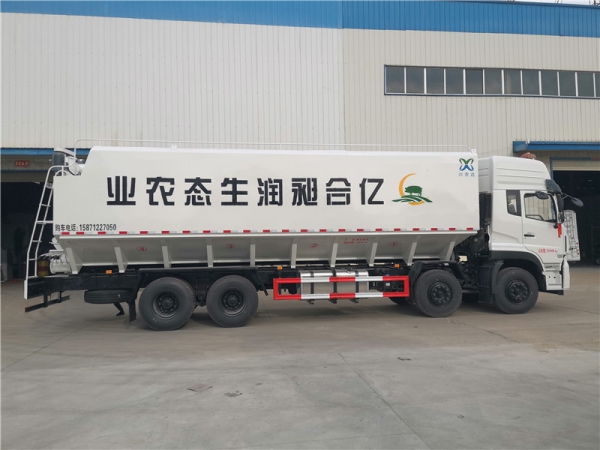 散裝飼料車發(fā)車山東!